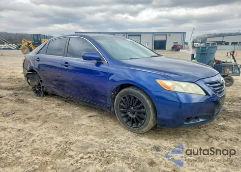 2009 Toyota Camry Base z USA, uszkodzony, nr VIN 4T4BE46K89R064238